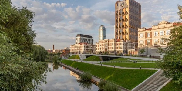 福斯特事務(wù)所新作！俄羅斯模塊化辦公樓作品—RCC總部已開(kāi)業(yè)