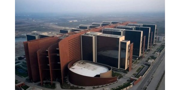 全球最大的辦公樓群在印度建成可容納7萬人同時辦公！